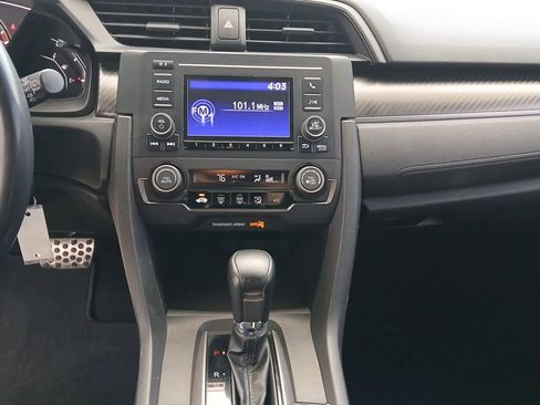 Used 2017 Honda Civic Sport image 41