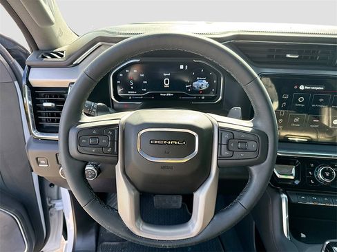 Used 2024 GMC Sierra 1500 Denali w/ Denali Reserve Package image 12