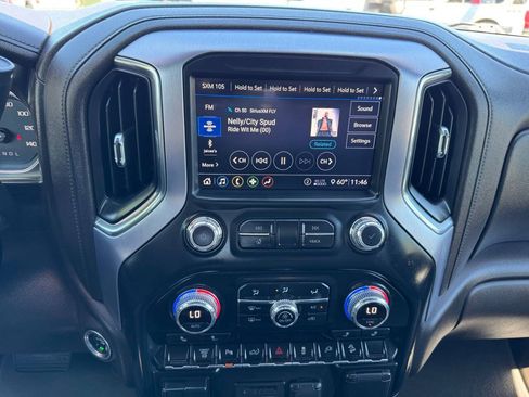 Used 2020 GMC Sierra 2500 SLT w/ Driver Alert Package I AWD/4WD image 21