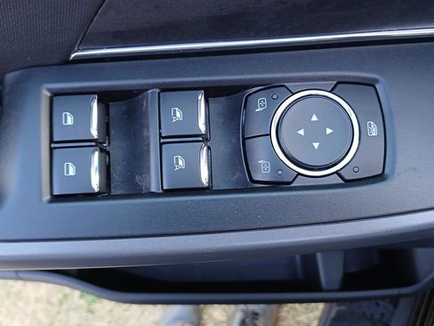 New 2025 Ford F150 XLT w/ Equipment Group 302A MID image 9