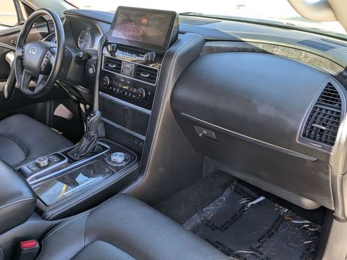 Used 2024 INFINITI QX80 Luxe image 29