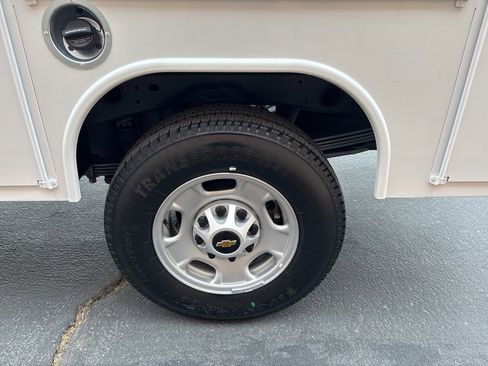 New 2025 Chevrolet Silverado 2500 W/T w/ WT Convenience Package image 13