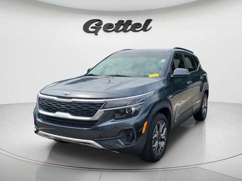 Used 2021 Kia Seltos EX AWD/4WD image 2