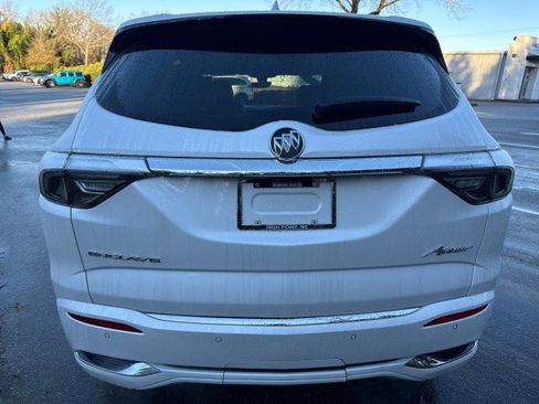 Used 2022 Buick Enclave Avenir image 6