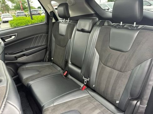 Used 2017 Ford Edge Sport w/ Equipment Group 401A AWD/4WD image 32