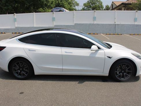 Used 2018 Tesla Model 3 Long Range AWD/4WD image 8