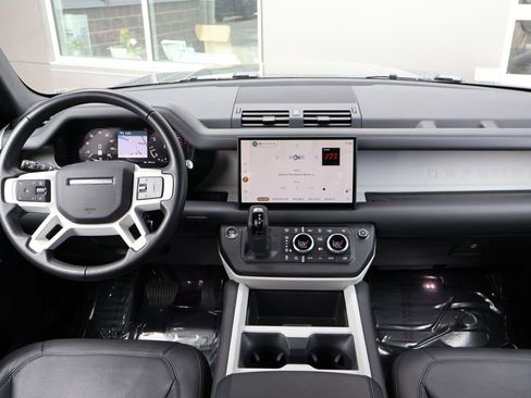 Certified 2025 Land Rover Defender 110 S AWD/4WD image 24