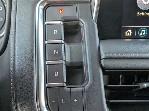 Used 2021 Chevrolet Tahoe LS w/ Driver Alert Package image 12