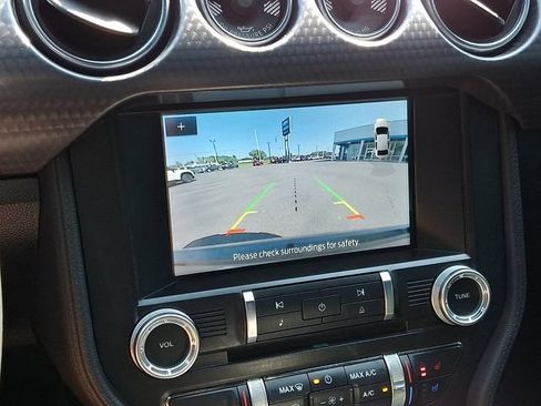 Used 2021 Ford Mustang GT Premium w/ GT Performance Package RWD image 19
