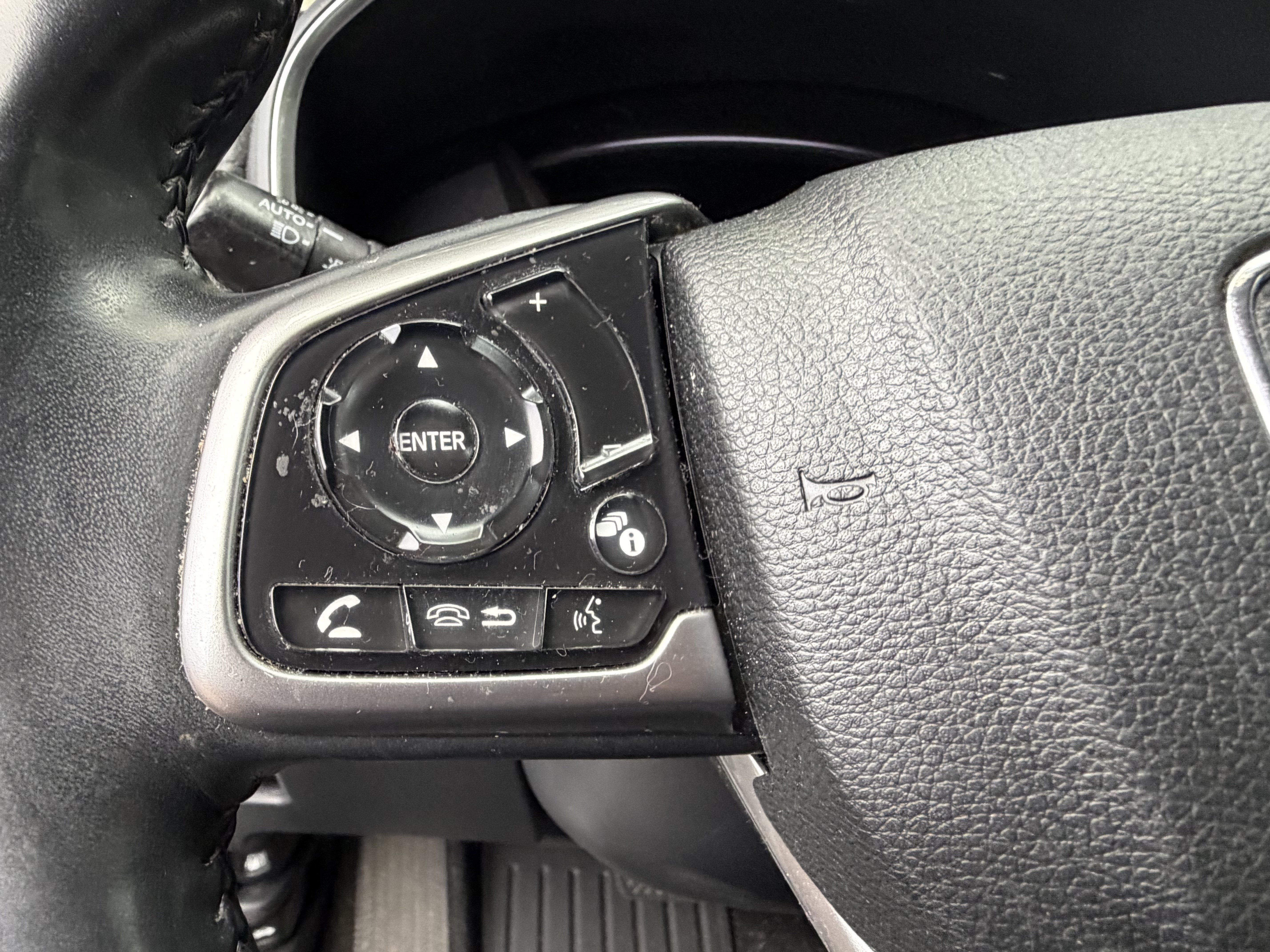 Used 2019 Honda CR-V Touring image 19