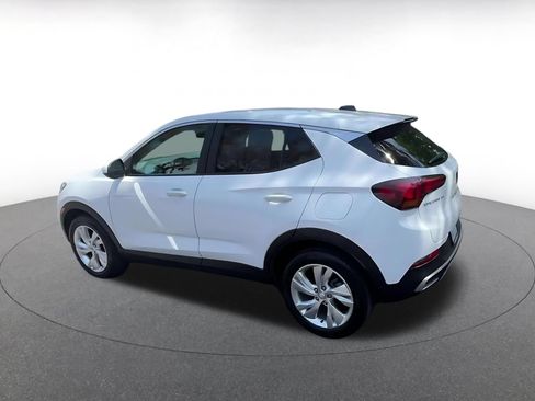 Used 2025 Buick Encore GX Preferred FWD image 9
