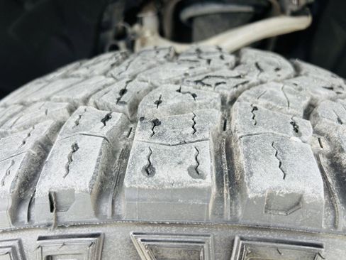 Used 2022 Chevrolet Silverado 1500 LT Trail Boss w/ LT Trail Boss Premium Package image 45