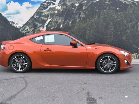 Used 2016 Scion FR-S RWD image 2