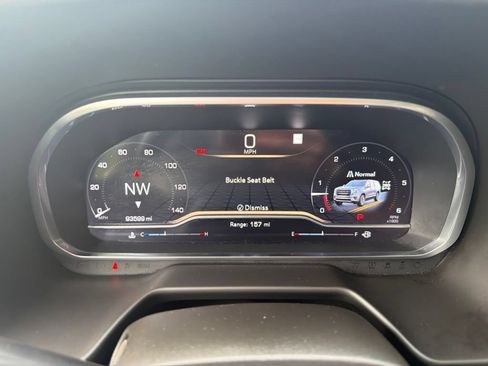 Used 2023 GMC Yukon XL AT4 w/ Technology Package AWD/4WD image 25