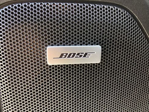 Used 2022 Chevrolet Silverado 1500 High Country w/ Technology Package image 33