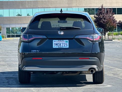 Used 2024 Honda HR-V Sport image 5