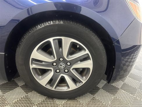 Used 2015 Honda Odyssey Touring image 11