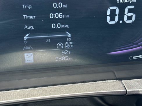 Used 2025 Kia Telluride S FWD image 23