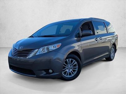 Used 2015 Toyota Sienna XLE