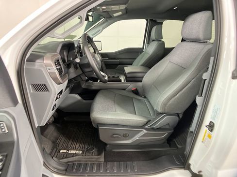 Certified 2024 Ford F150 XLT w/ Mobile Office Package image 27