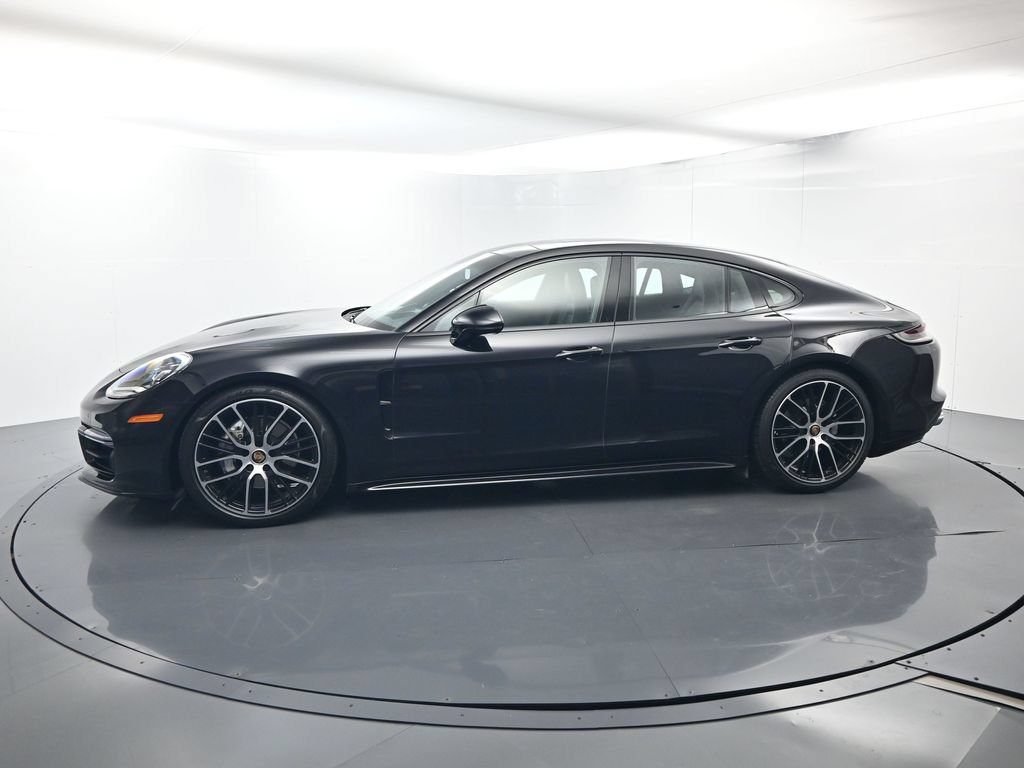 Certified 2023 Porsche Panamera RWD image 2