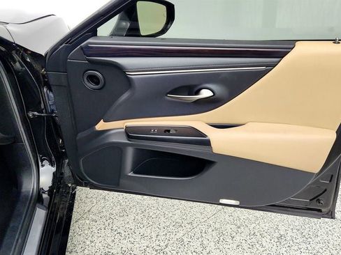 Used 2020 Lexus ES 350 w/ Premium Package FWD image 25