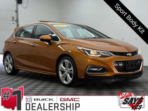 Used 2017 Chevrolet Cruze Premier w/ RS Package FWD image 1