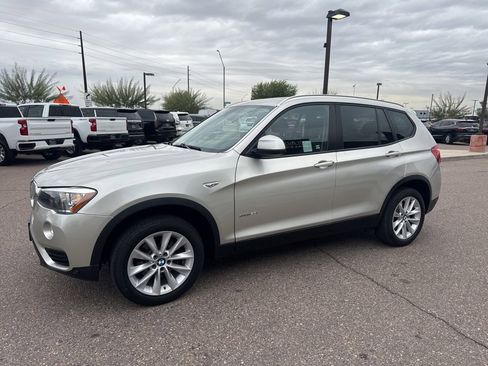 Used 2017 BMW X3 sDrive28i image 11