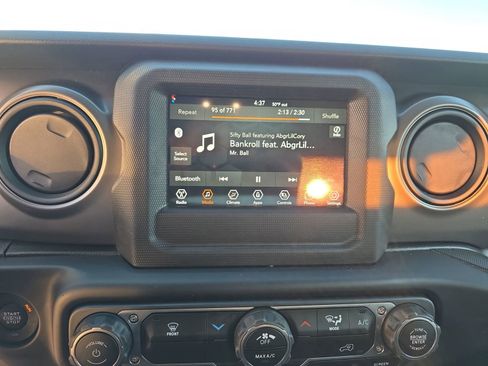 Used 2023 Jeep Wrangler Unlimited Sport w/ Xtreme 35 Tire Package image 24