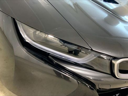 Used 2014 BMW i8 image 28
