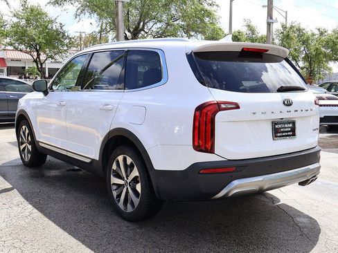 Used 2021 Kia Telluride EX w/ EX Premium Package FWD image 11