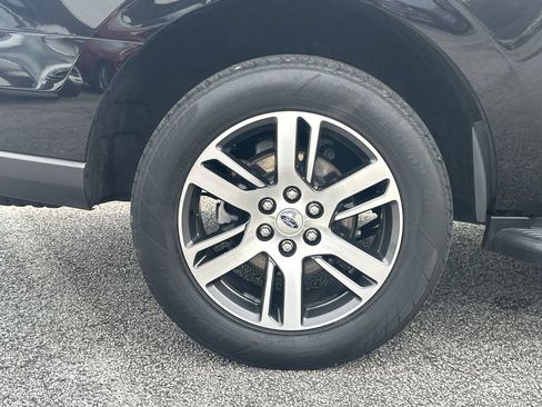 Used 2024 Ford Expedition Limited image 18