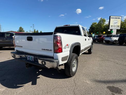 Used 2003 Chevrolet Silverado 2500 LS AWD/4WD image 3