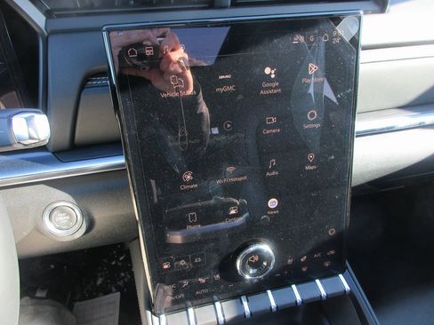 New 2026 GMC Terrain Elevation image 17