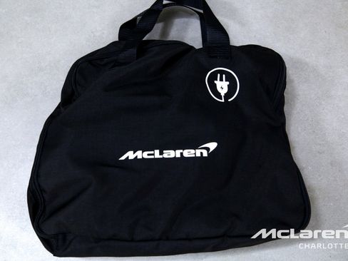 Used 2025 McLaren Artura Spider image 24