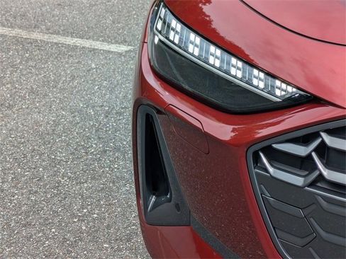 Used 2025 Audi A5 2.0T Premium Plus w/ Premium Plus image 13