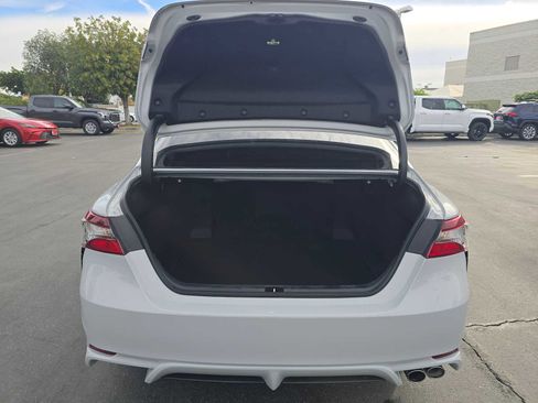 Used 2023 Toyota Camry SE image 15
