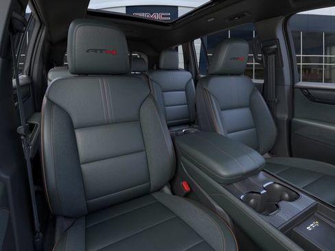 New 2026 GMC Acadia AT4 w/ Luxury Package AWD/4WD image 18
