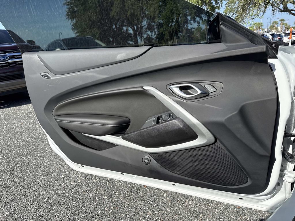 Used 2023 Chevrolet Camaro SS RWD image 12