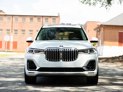 Used 2021 BMW X7 xDrive40i w/ Premium Package AWD/4WD image 6