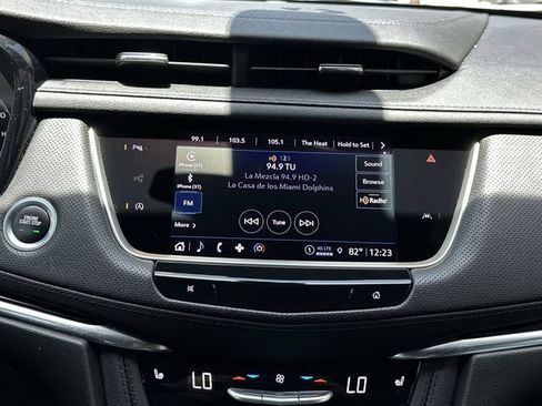 Certified 2023 Cadillac XT6 Luxury FWD image 24