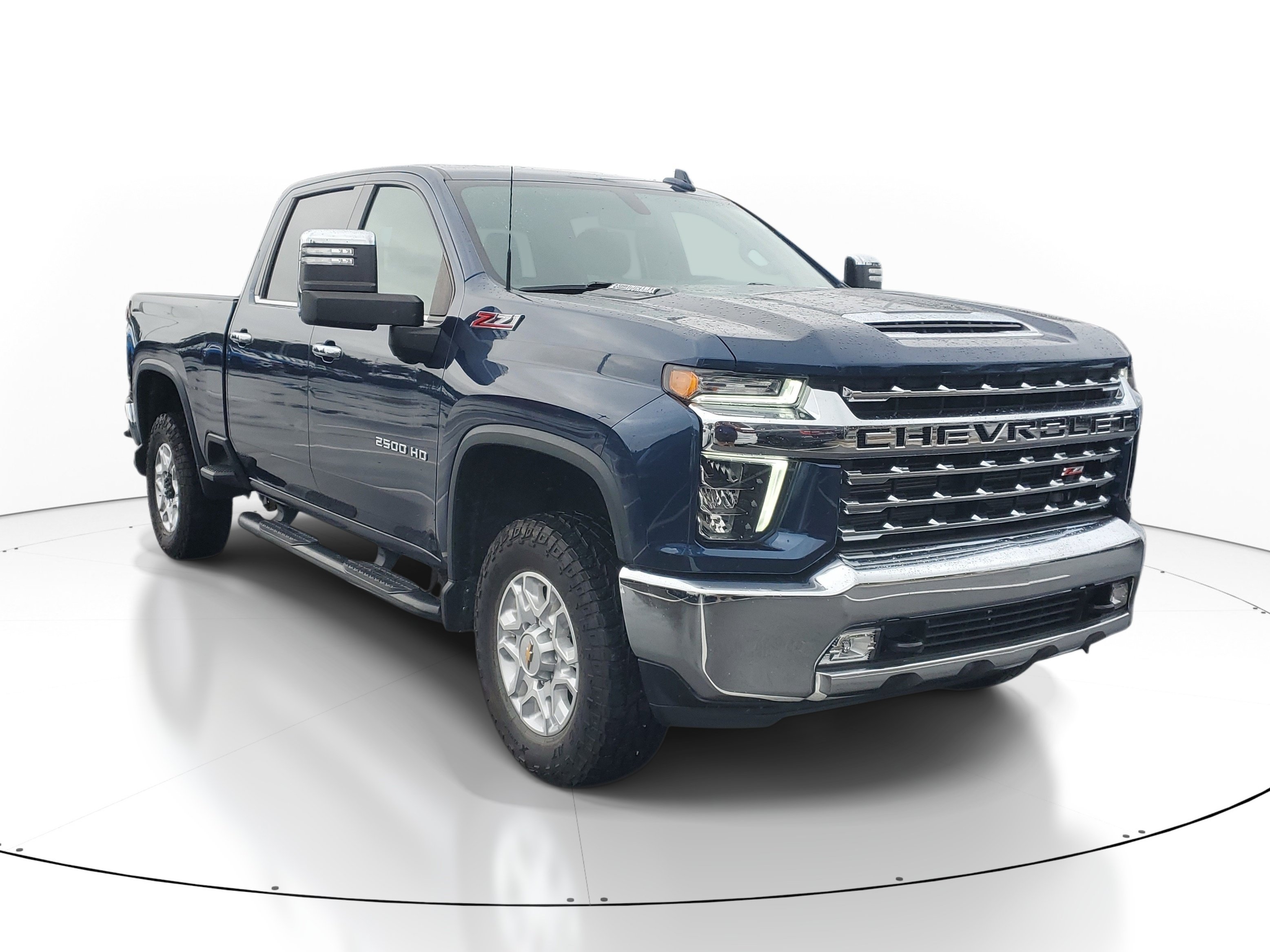 Used 2021 Chevrolet Silverado 2500 LTZ w/ LTZ Convenience Package AWD/4WD image 2