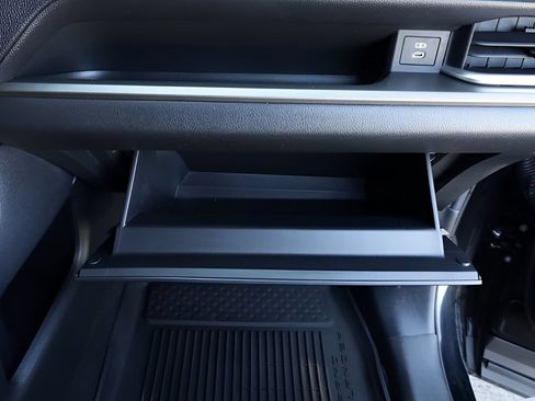 Certified 2024 Toyota Grand Highlander FWD image 44