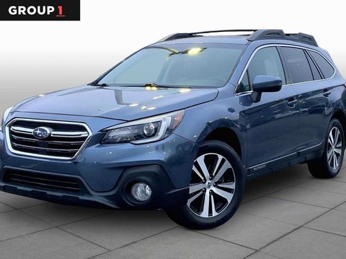Used 2018 Subaru Outback 2.5i Limited AWD/4WD image 1