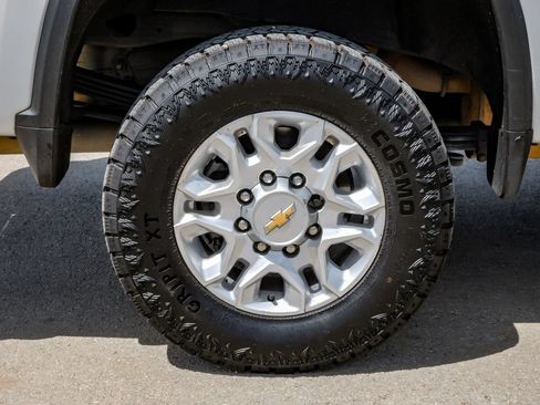 Used 2022 Chevrolet Silverado 2500 LT w/ Convenience Package AWD/4WD image 49
