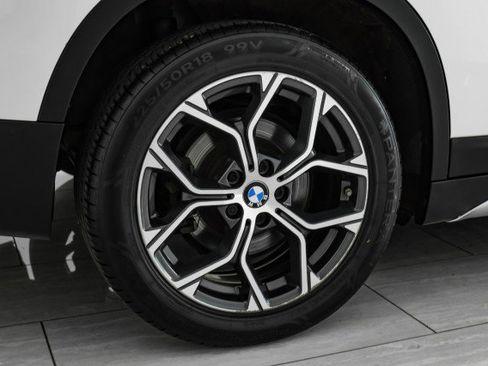 Used 2022 BMW X1 xDrive28i w/ Premium Package image 53