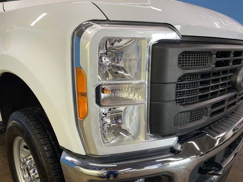 Used 2023 Ford F250 XL w/ 360-Degree Camera Package image 2