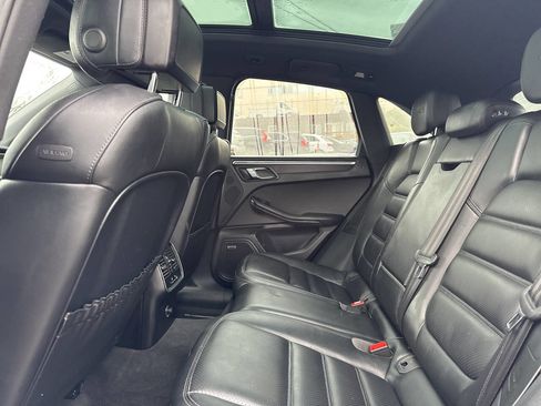 Used 2017 Porsche Macan GTS image 23