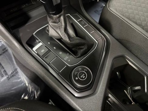 Used 2021 Volkswagen Tiguan S AWD/4WD image 14