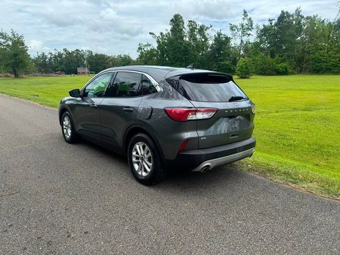 Used 2021 Ford Escape SE w/ Convenience Package FWD image 5